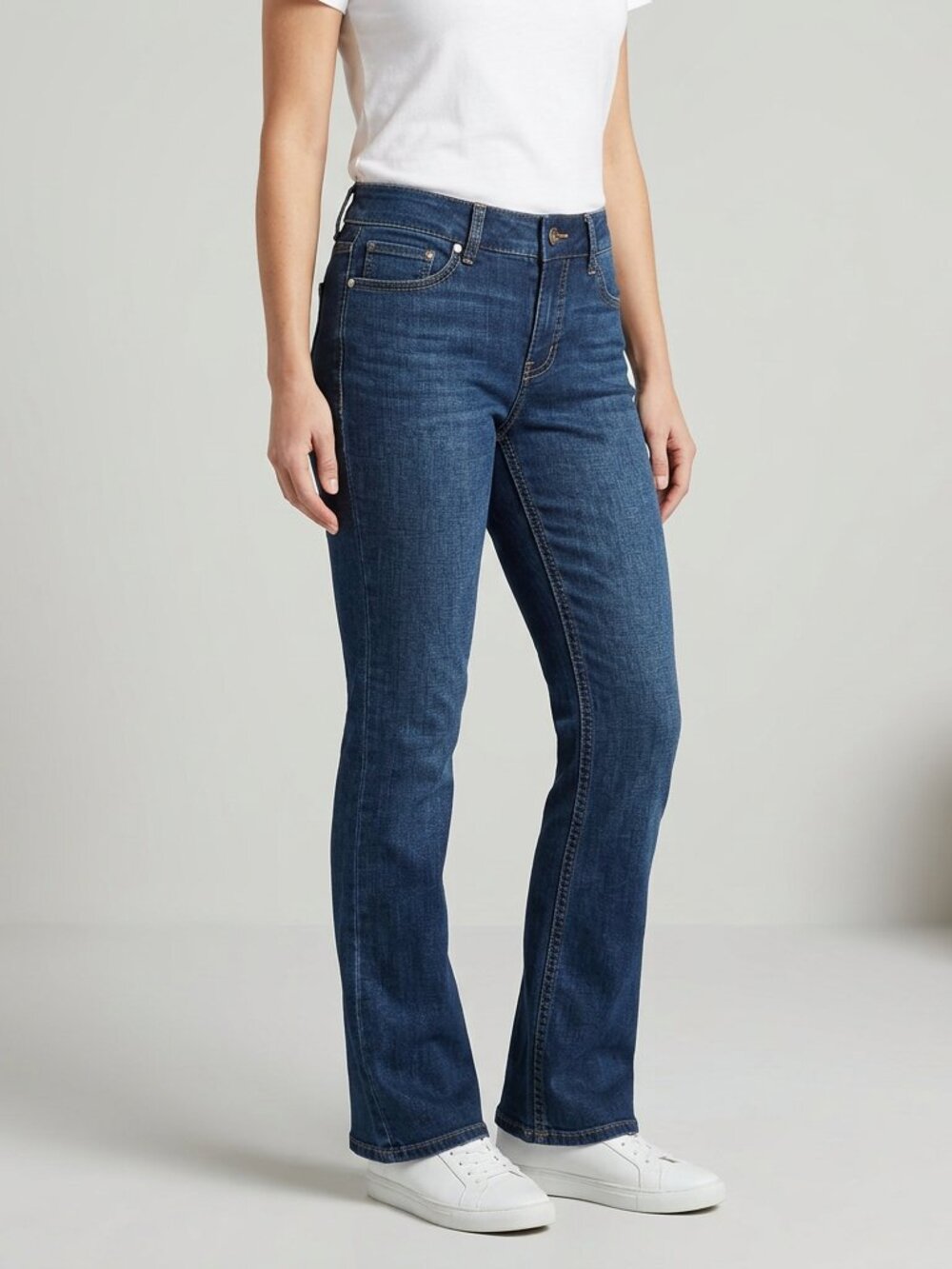 Seven7 Tummyless High Rise Bootcut Jeans Blue NWT Size 4